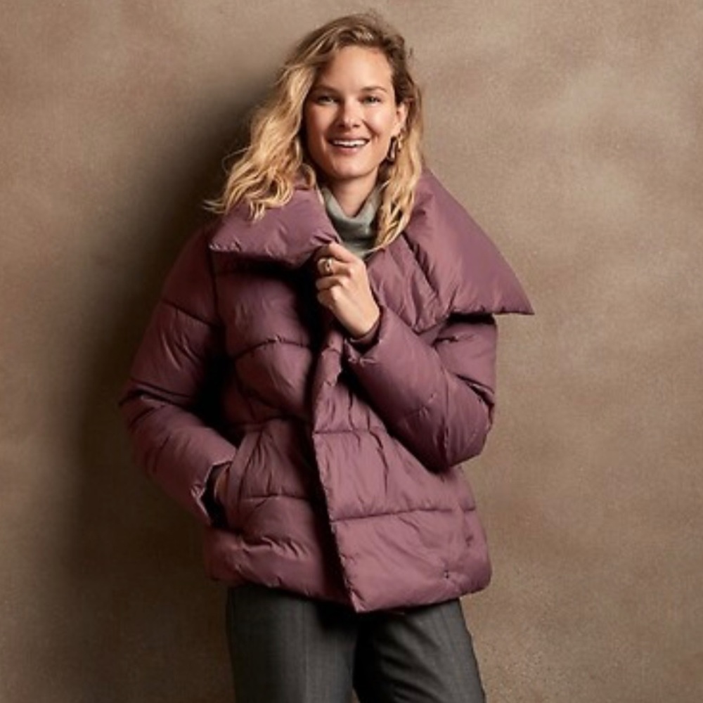 Banana Republic Funnel Neck Puffer Coat
